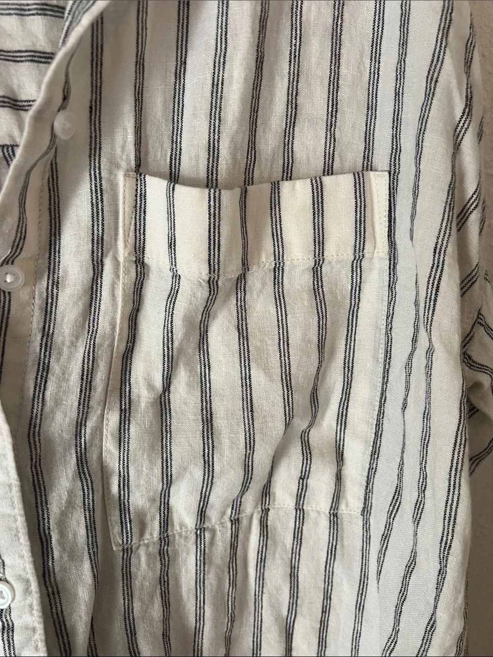 Everlane Oversized White & Gray Black Vertical Stripe Button-Down Linen Shirt M